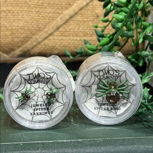 Two's Company Green Jeweled Spider Set
